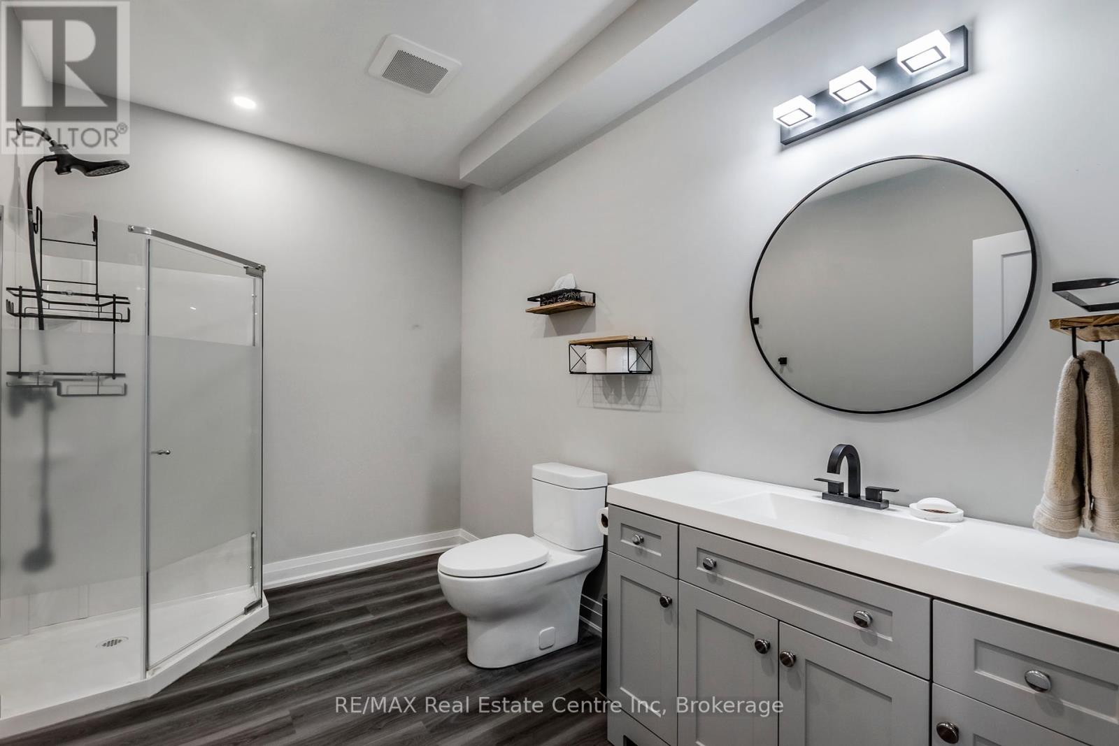 49 Keating Street, Guelph, Ontario  N1E 0S2 - Photo 35 - X12419395
