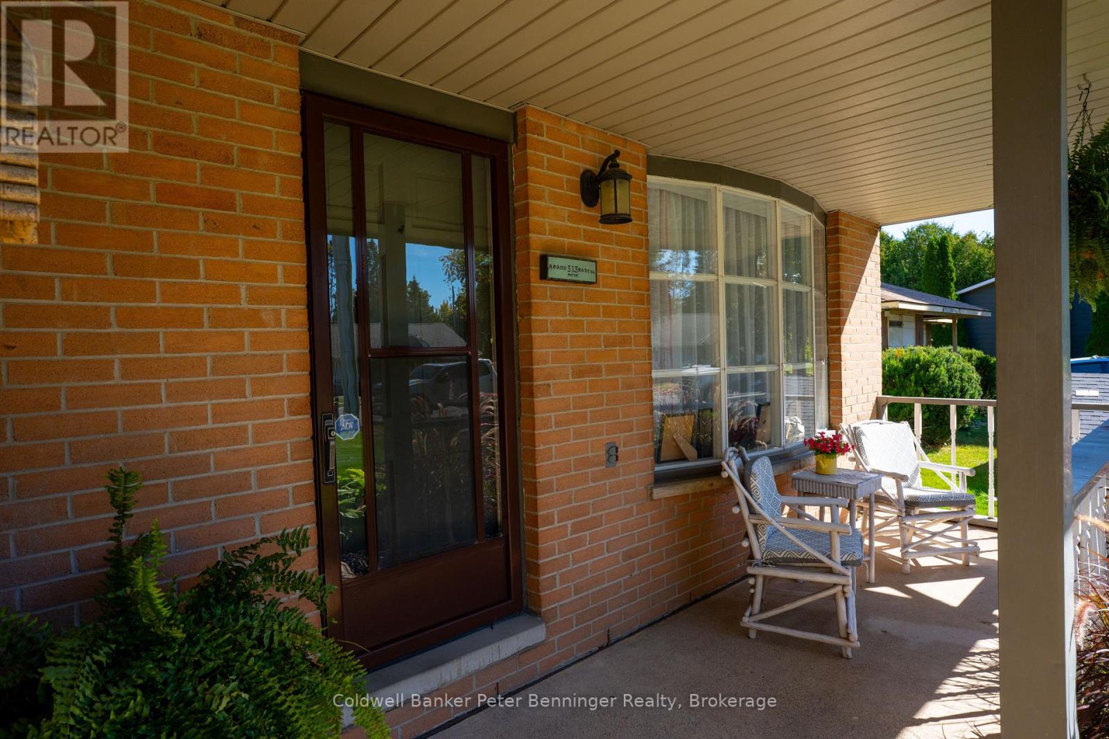 313 Market Street, Saugeen Shores, Ontario  N0H 2C0 - Photo 4 - X12419419