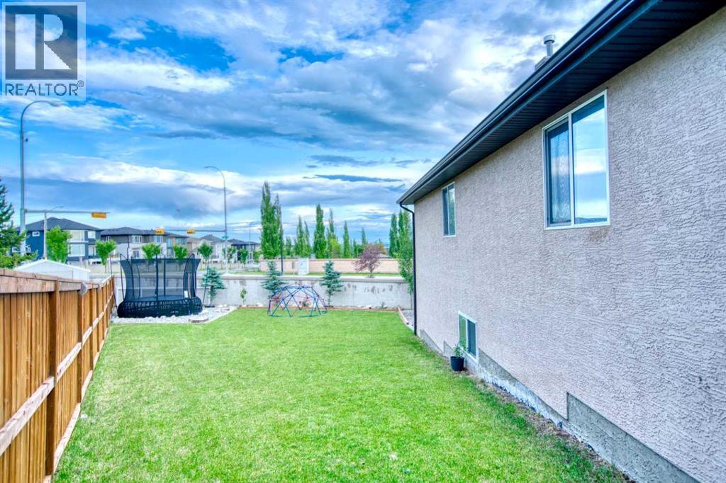109 Aspen Stone Place Sw, Calgary, Alberta  T3H 0H4 - Photo 36 - A2235816