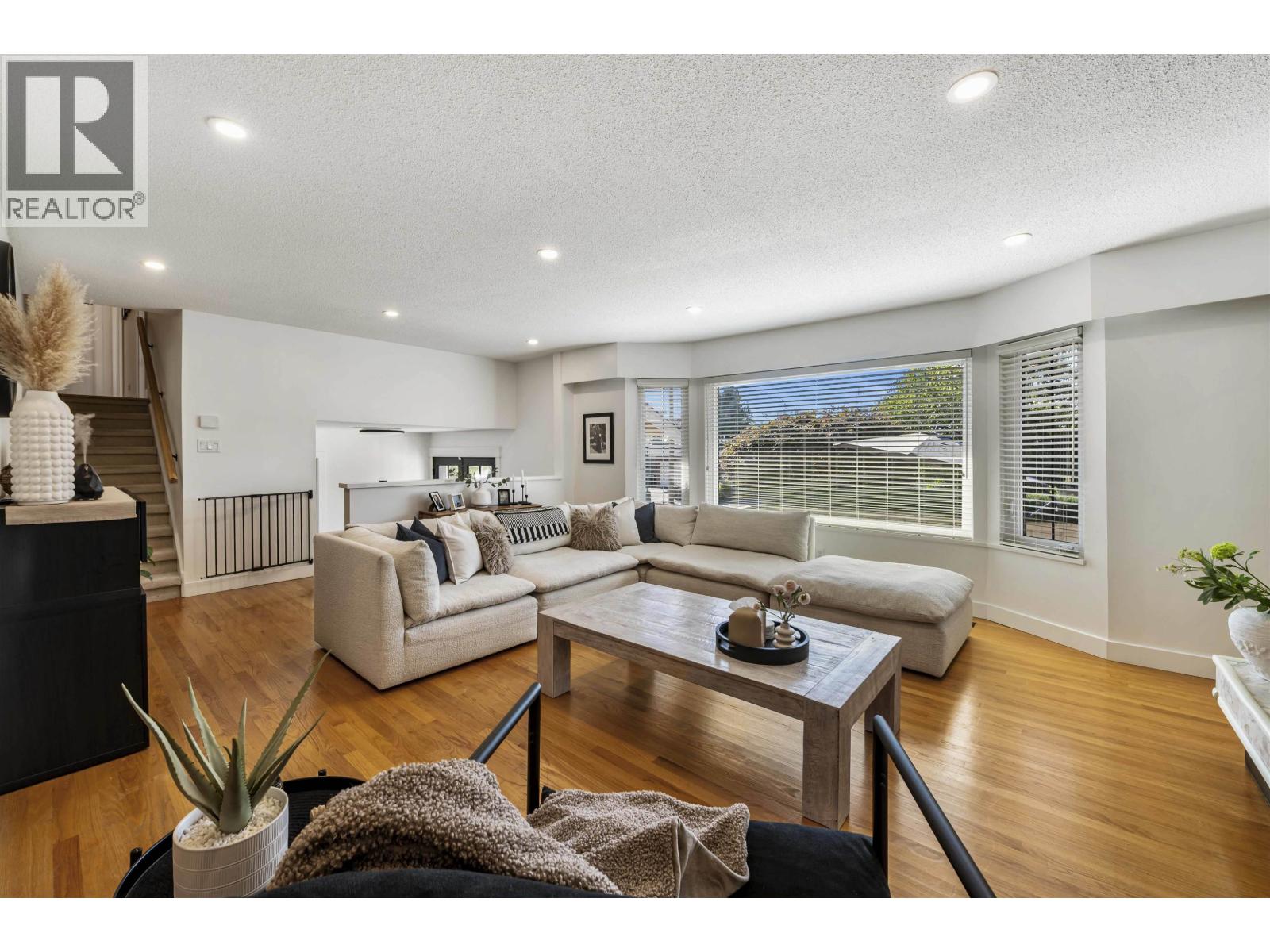 1419 Haversley Avenue, Coquitlam, British Columbia  V3J 1V5 - Photo 6 - R3050530