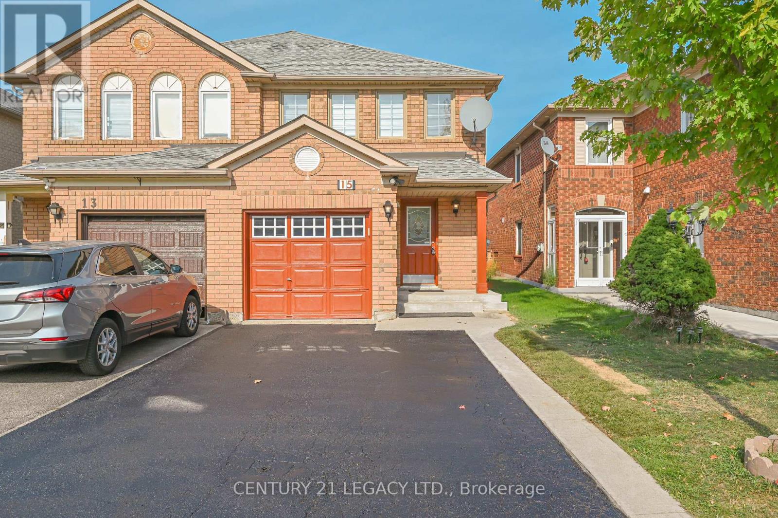 15 DUSTY STAR ROAD, Brampton, Ontario