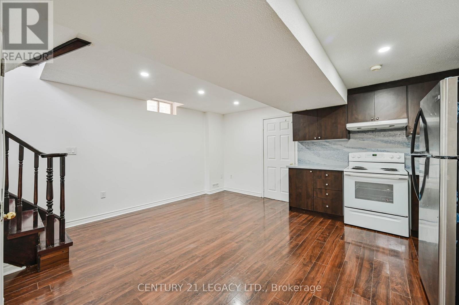 15 Dusty Star Road, Brampton (Sandringham-Wellington), Ontario  L6R 1Y5 - Photo 45 - W12419292
