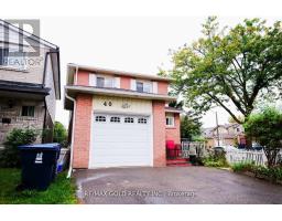 40 GLEN HOLLOW AVENUE, Toronto, Ontario