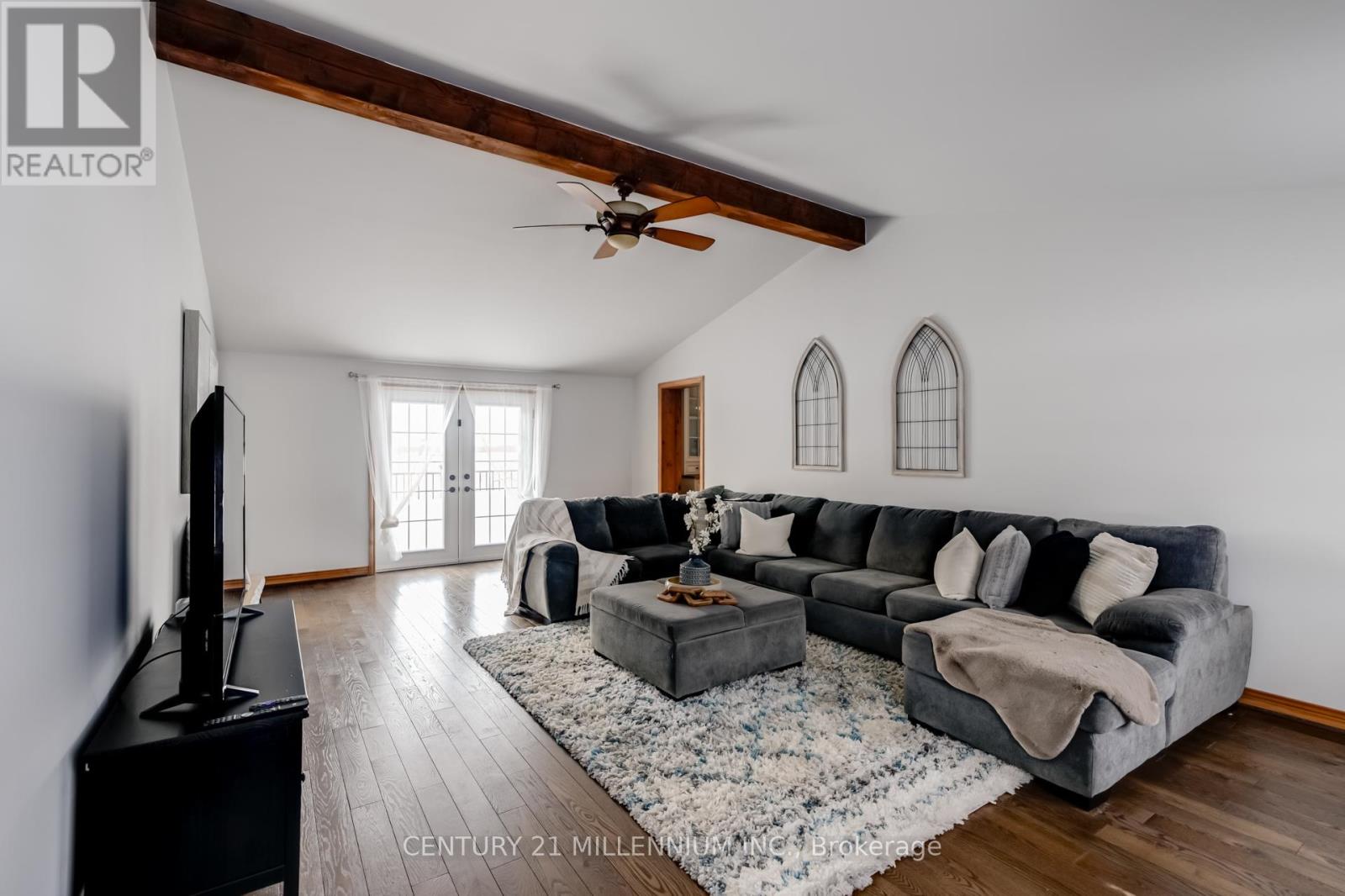 5065 Tenth Line, New Tecumseth, Ontario  L0G 1A0 - Photo 6 - N12390025