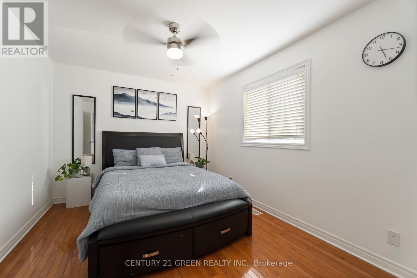 39 Honey Locust Circle, Thorold, Ontario  L2V 5E3 - Photo 24 - X12419253
