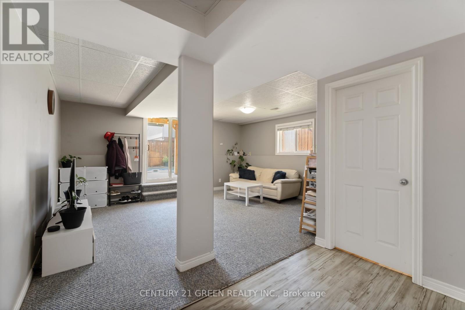 39 Honey Locust Circle, Thorold, Ontario  L2V 5E3 - Photo 30 - X12419253