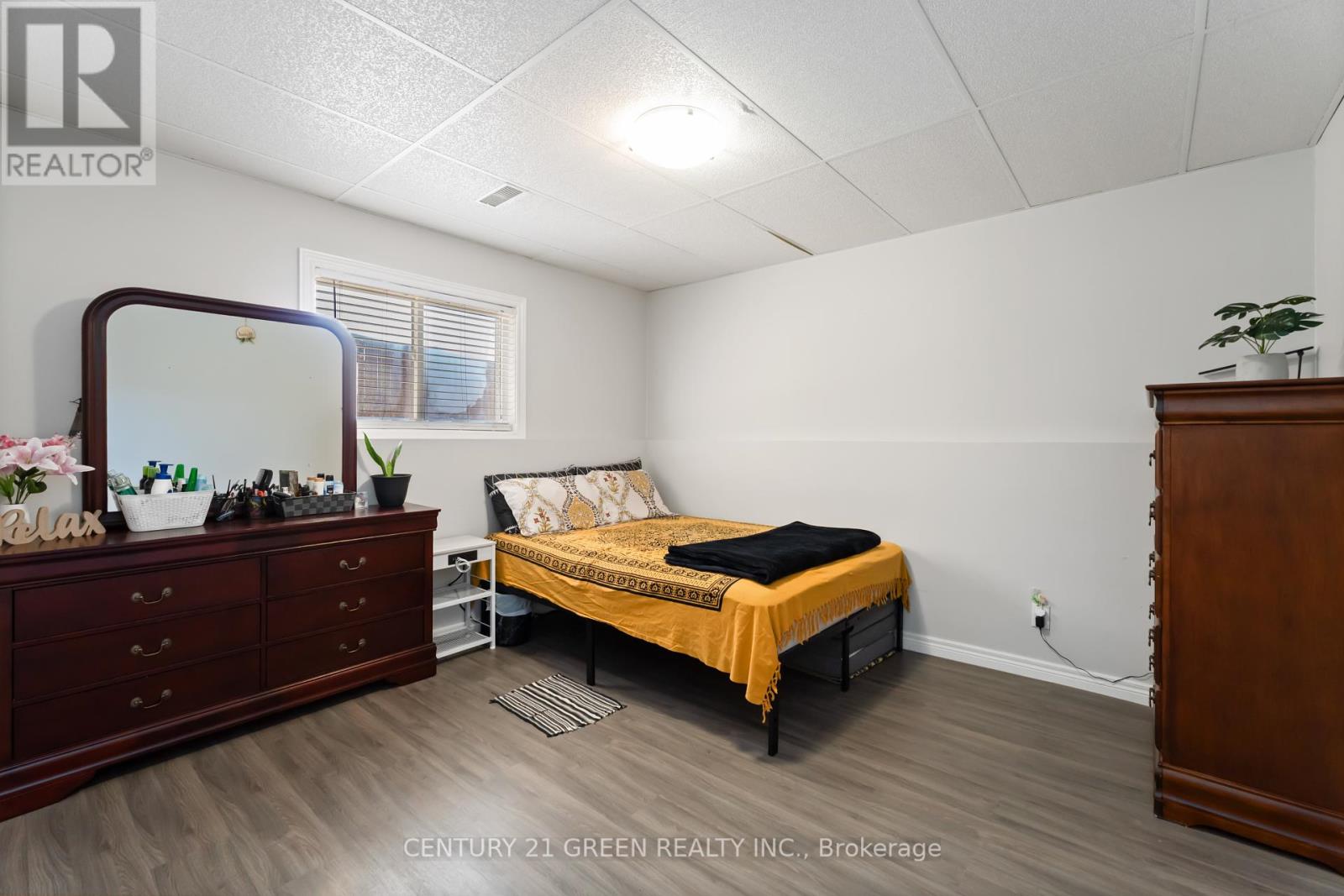 39 Honey Locust Circle, Thorold, Ontario  L2V 5E3 - Photo 36 - X12419253