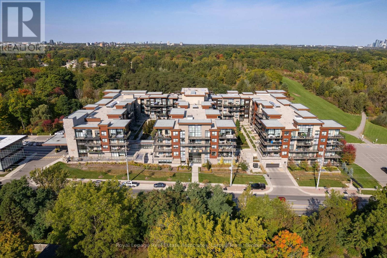 235 - 1575 Lakeshore Road W, Mississauga (Clarkson), Ontario  L5J 0B1 - Photo 32 - W12412484