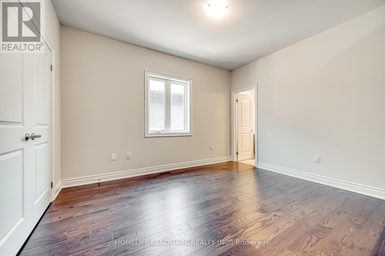 160 Winthrop Crescent, Vaughan, Ontario  L3L 0G9 - Photo 27 - N12371721
