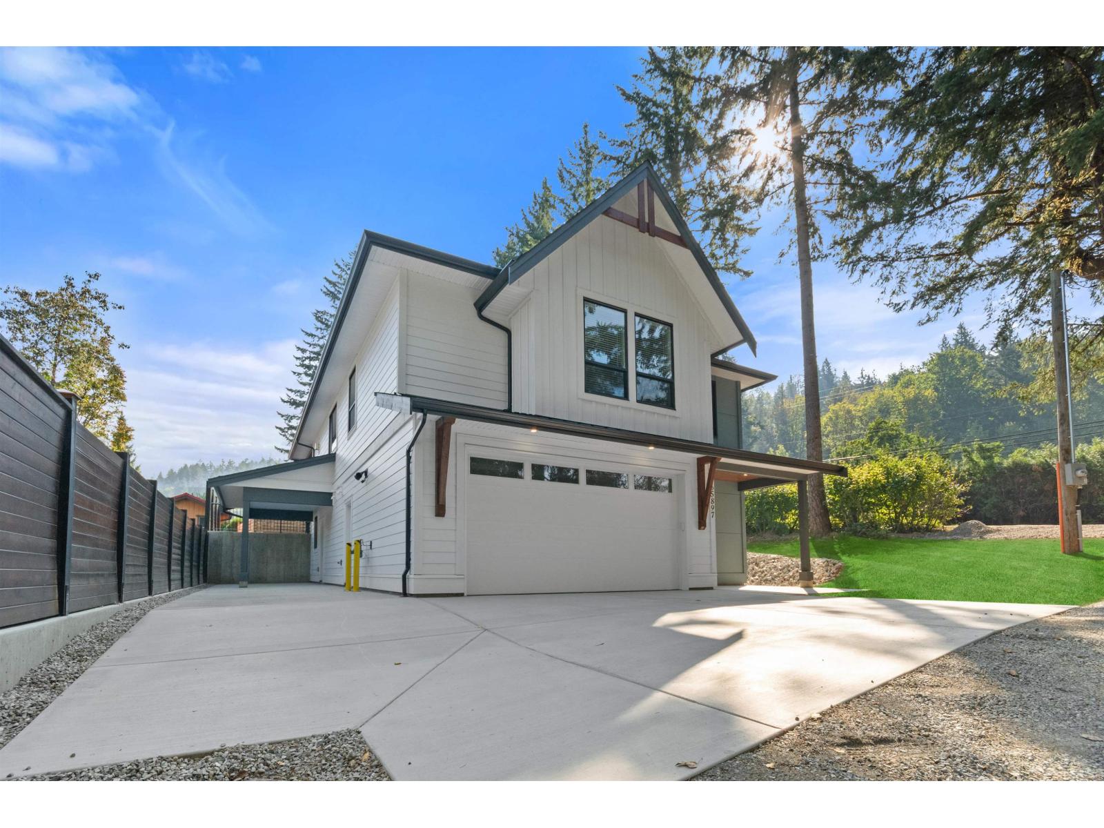 65897 Kawkawa Lake Road, Kawkawa Lake, Hope, British Columbia  V0X 1L1 - Photo 2 - R3027229