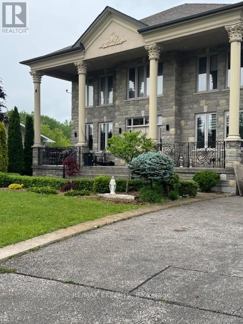 8228 Healey Road, Caledon, Ontario  L7E 0V6 - Photo 2 - W12418949