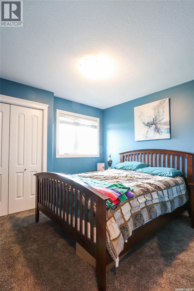 33 Smiley Drive, Prince Albert, Saskatchewan  S6X 0B3 - Photo 12 - SK019015