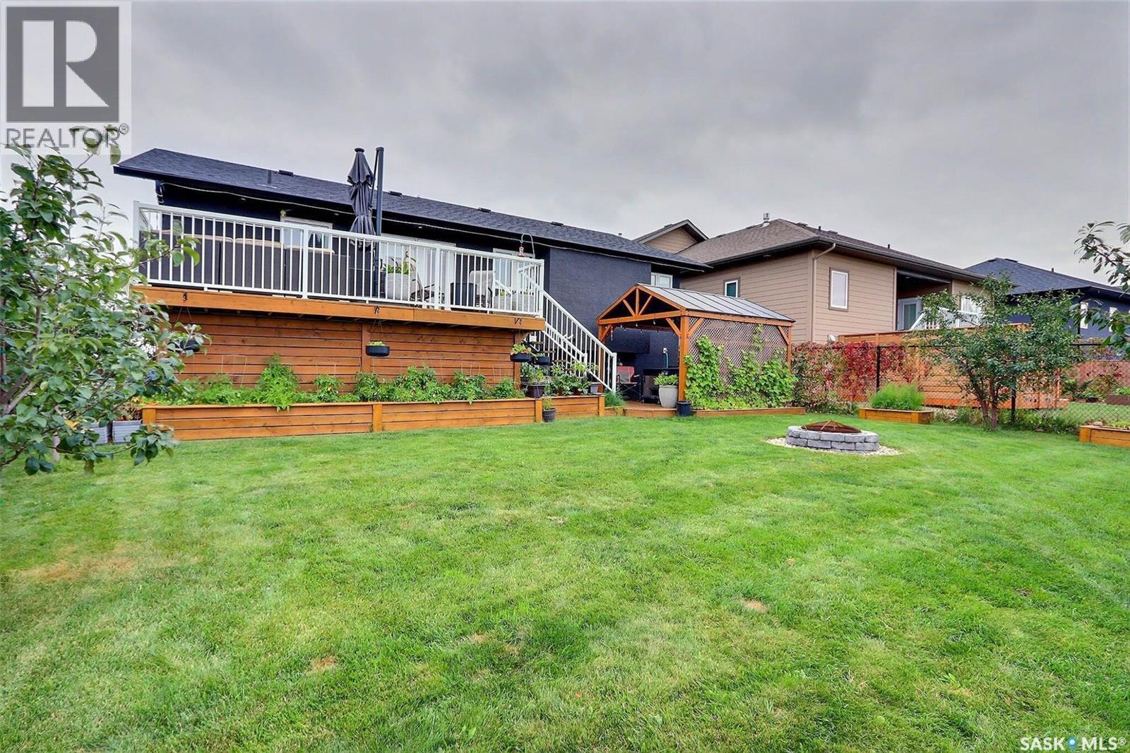 33 Smiley Drive, Prince Albert, Saskatchewan  S6X 0B3 - Photo 26 - SK019015