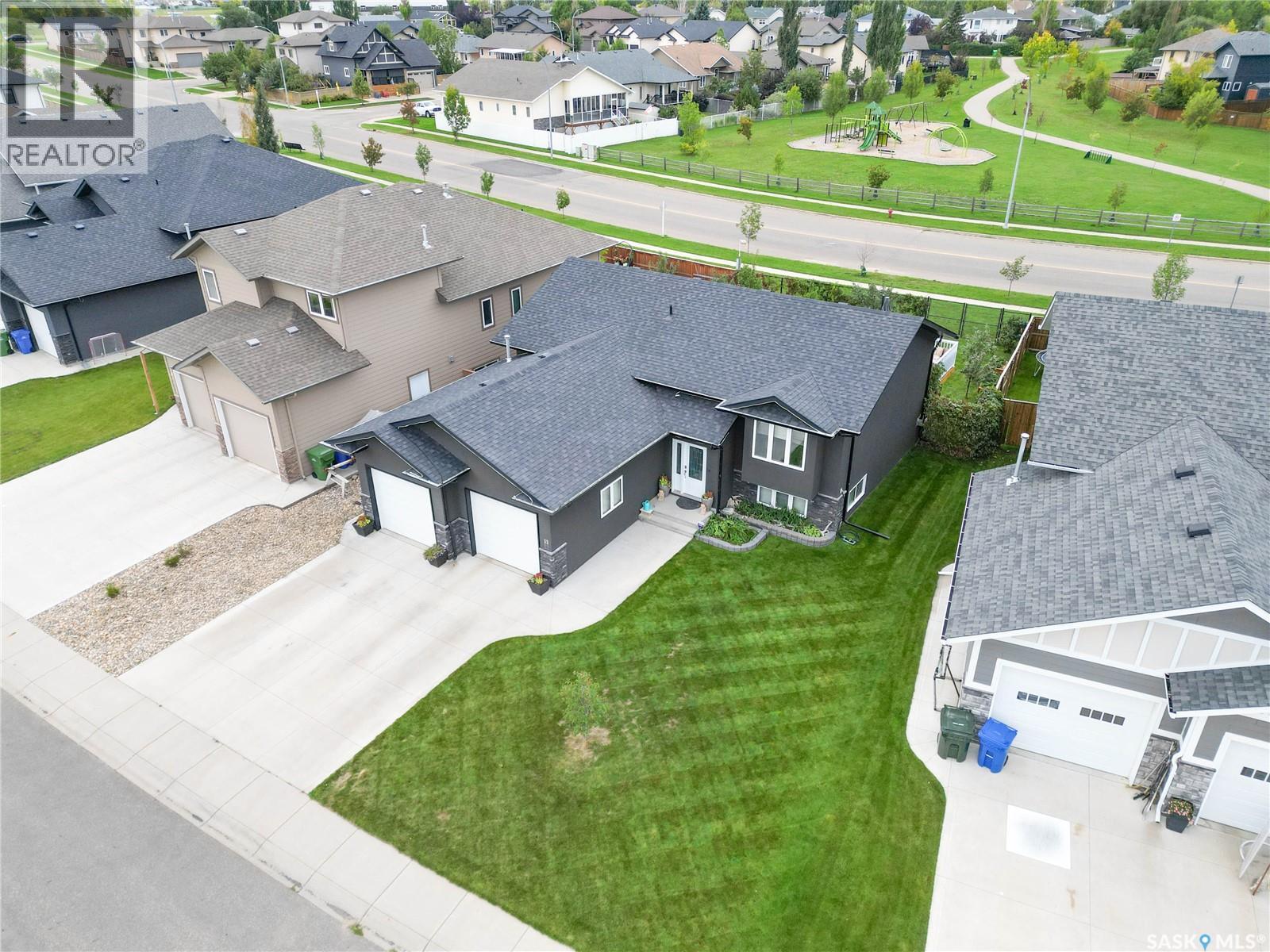 33 Smiley Drive, Prince Albert, Saskatchewan  S6X 0B3 - Photo 30 - SK019015