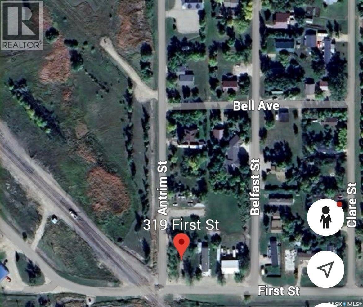 Lot 1 And 2 Blk 10 North Portal, North Portal, Saskatchewan  S0C 1W0 - Photo 1 - SK986654