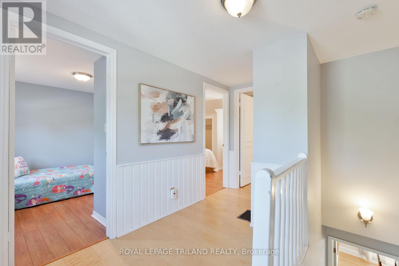 130 Duchess Avenue, Lucan Biddulph, Ontario  N0M 2J0 - Photo 20 - X12419569
