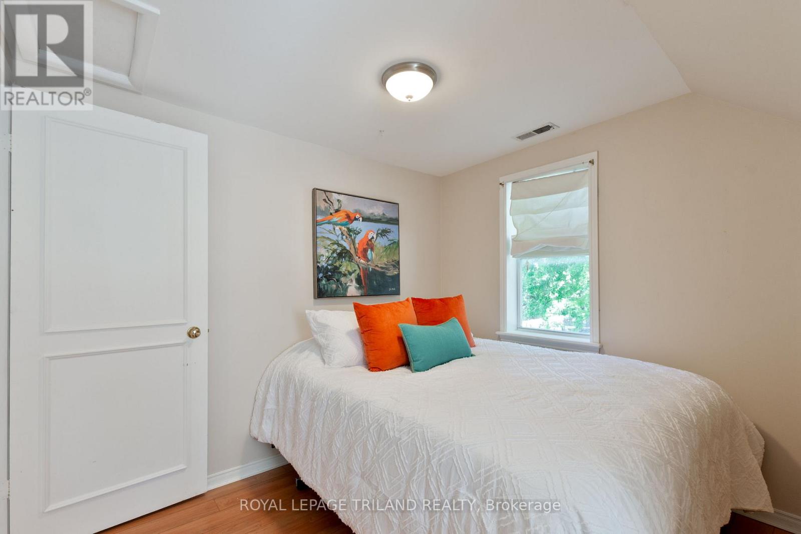 130 Duchess Avenue, Lucan Biddulph, Ontario  N0M 2J0 - Photo 23 - X12419569