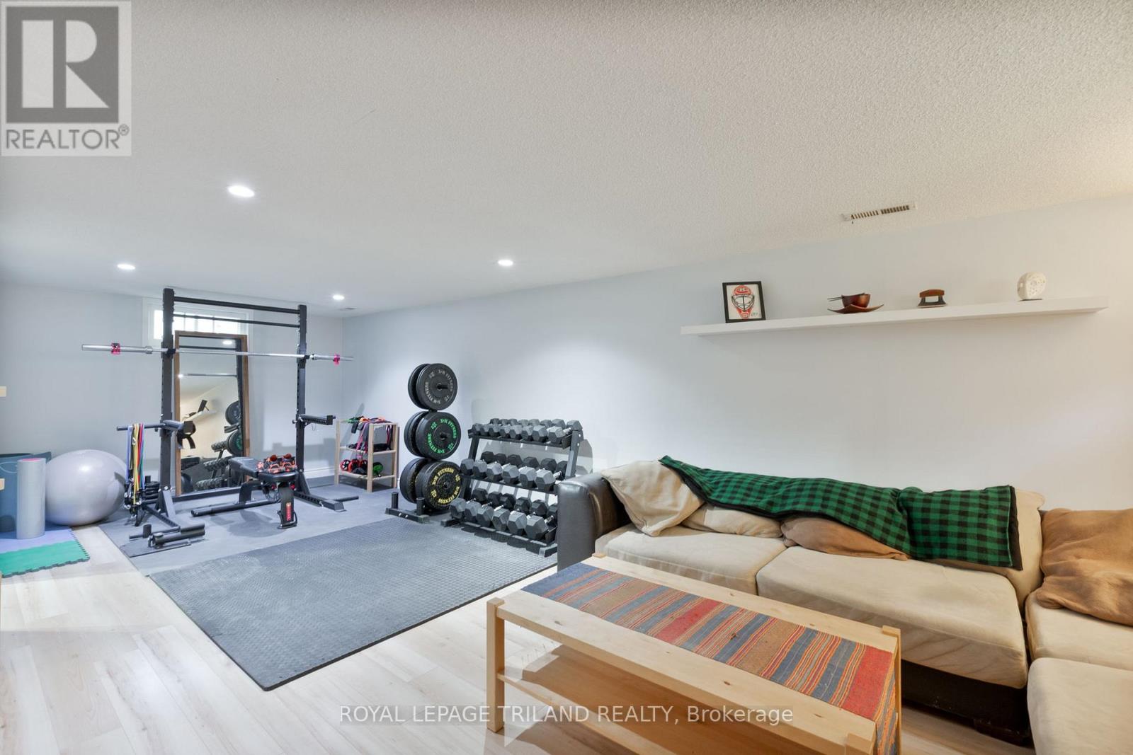 130 Duchess Avenue, Lucan Biddulph, Ontario  N0M 2J0 - Photo 29 - X12419569