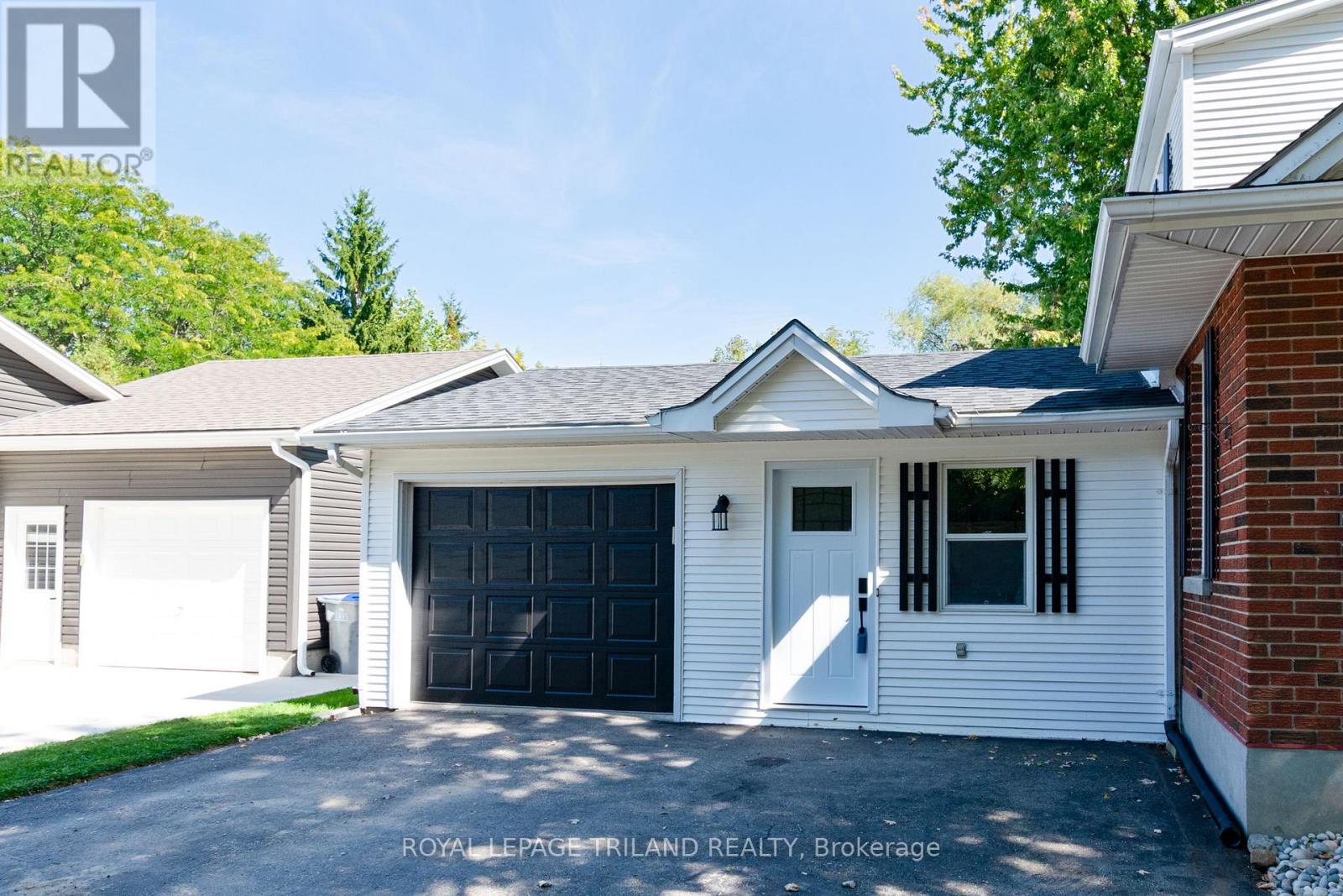 130 Duchess Avenue, Lucan Biddulph, Ontario  N0M 2J0 - Photo 38 - X12419569