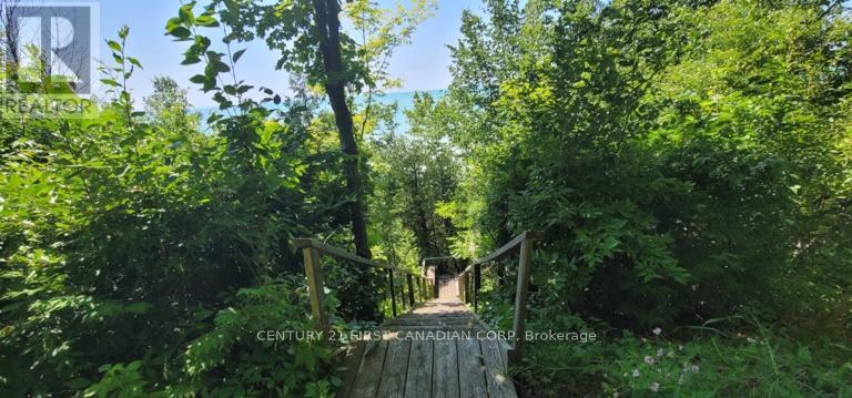 75061 Elmslie Drive S, Bluewater, Ontario  N0M 1G0 - Photo 5 - X12419572