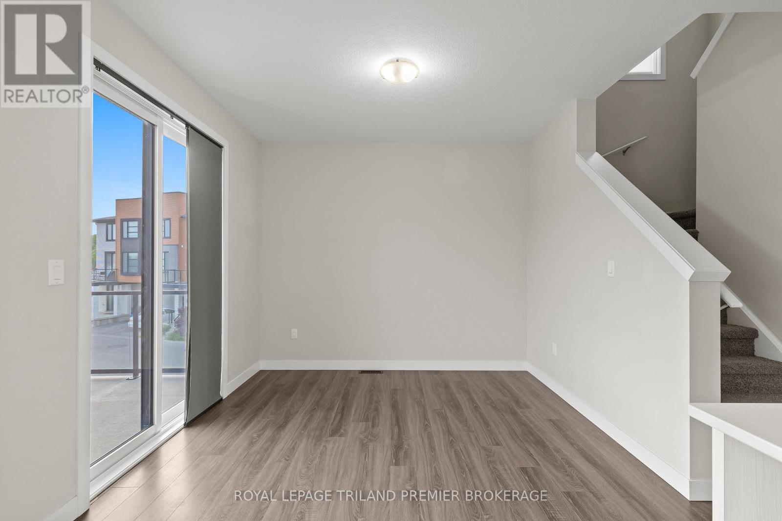996 West Village Square, London North, Ontario  N6H 0J7 - Photo 13 - X12419573