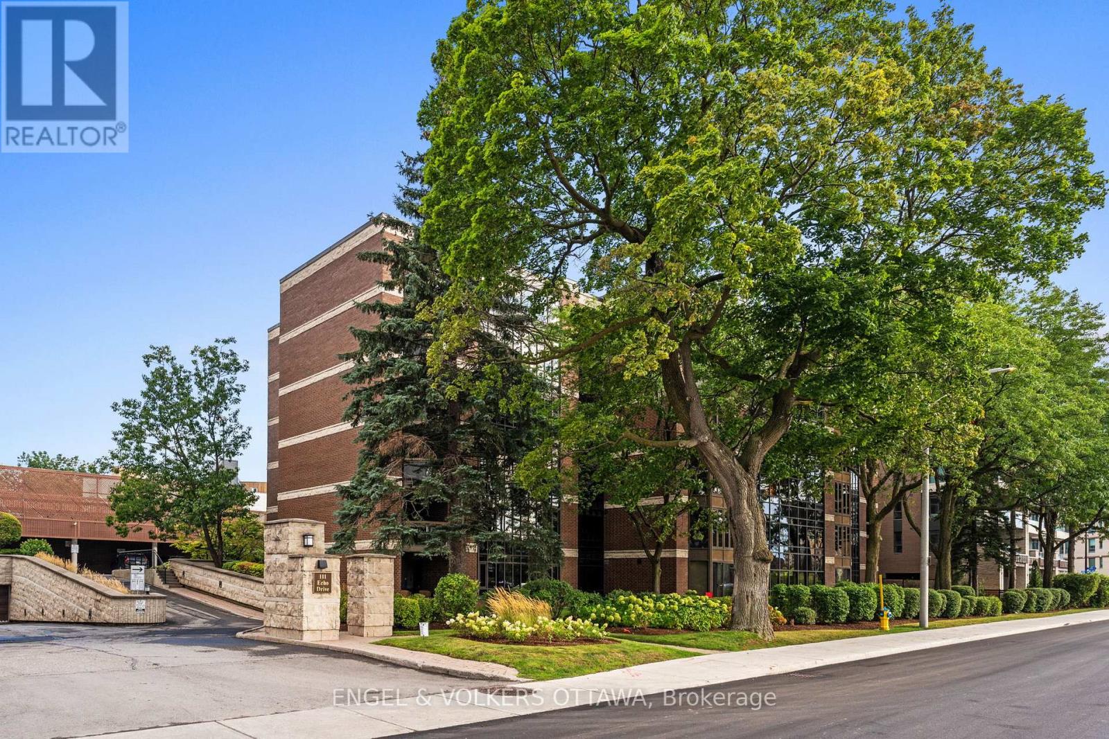406 - 111 ECHO DRIVE, ottawa, Ontario