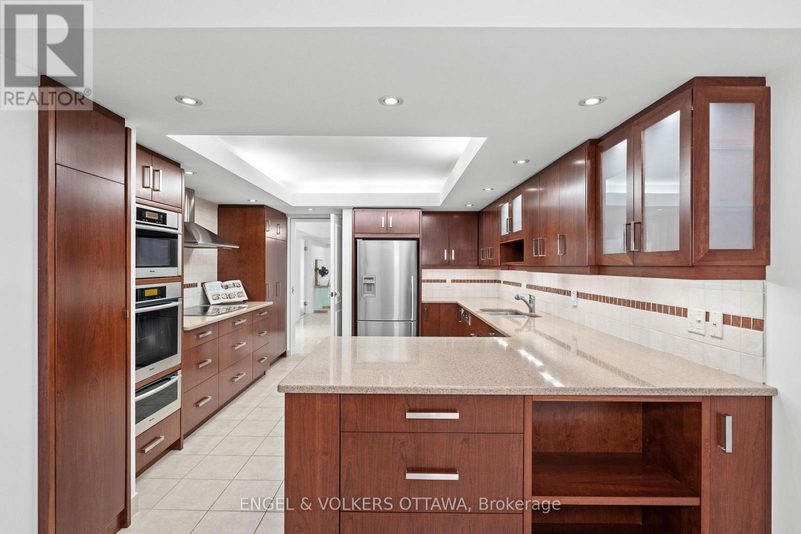 406 - 111 Echo Drive, Ottawa, Ontario  K1S 5K8 - Photo 24 - X12419510