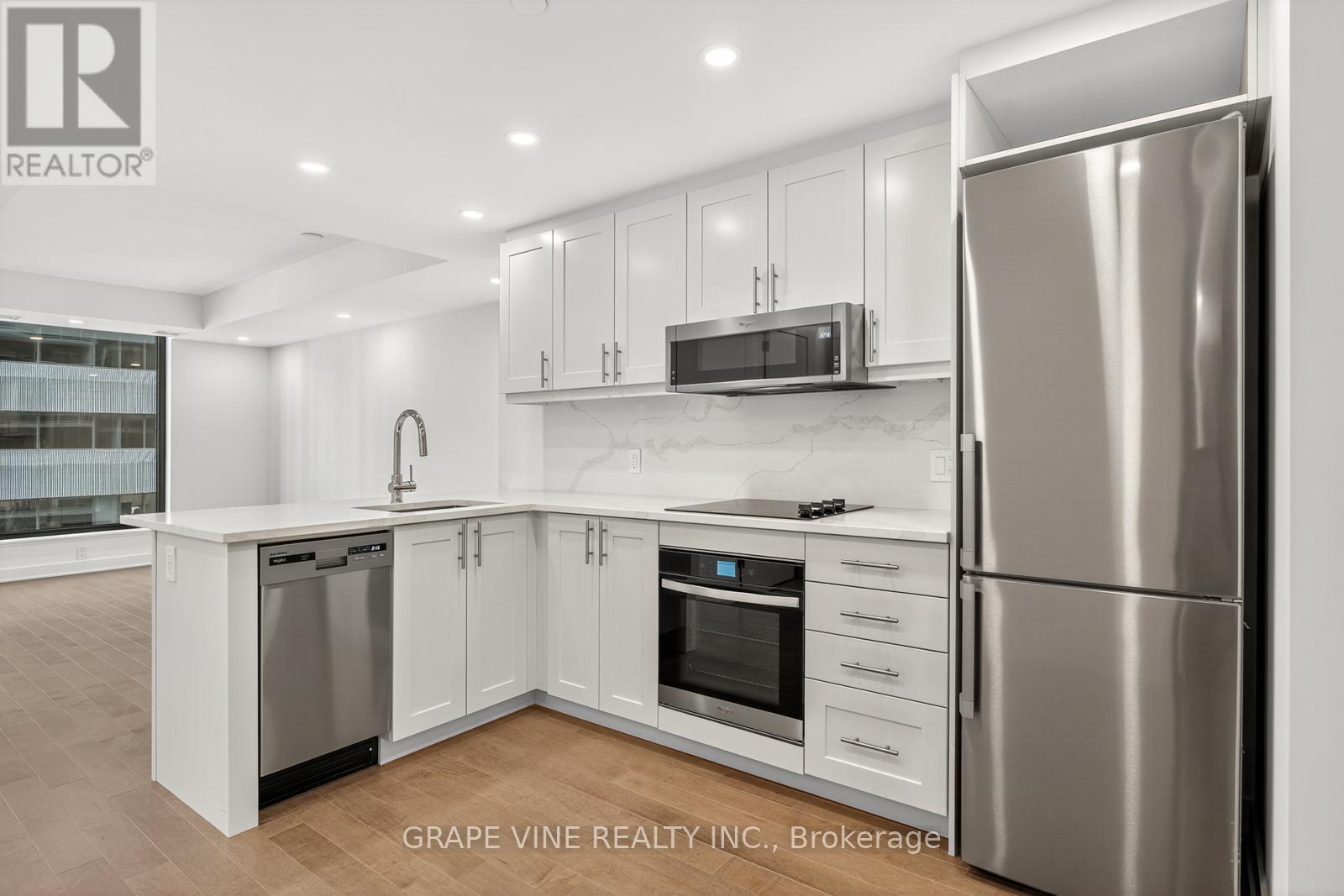 501 - 340 Queen Street, Ottawa, Ontario  K1R 0G1 - Photo 11 - X12419524