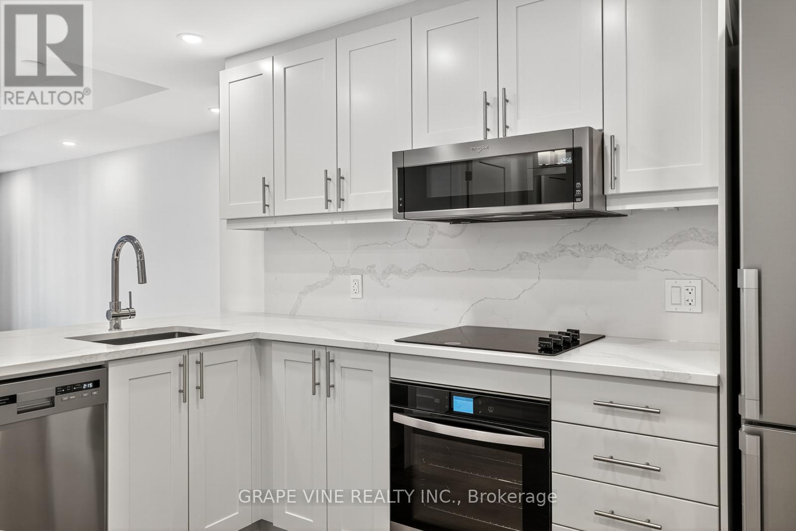 501 - 340 Queen Street, Ottawa, Ontario  K1R 0G1 - Photo 13 - X12419524