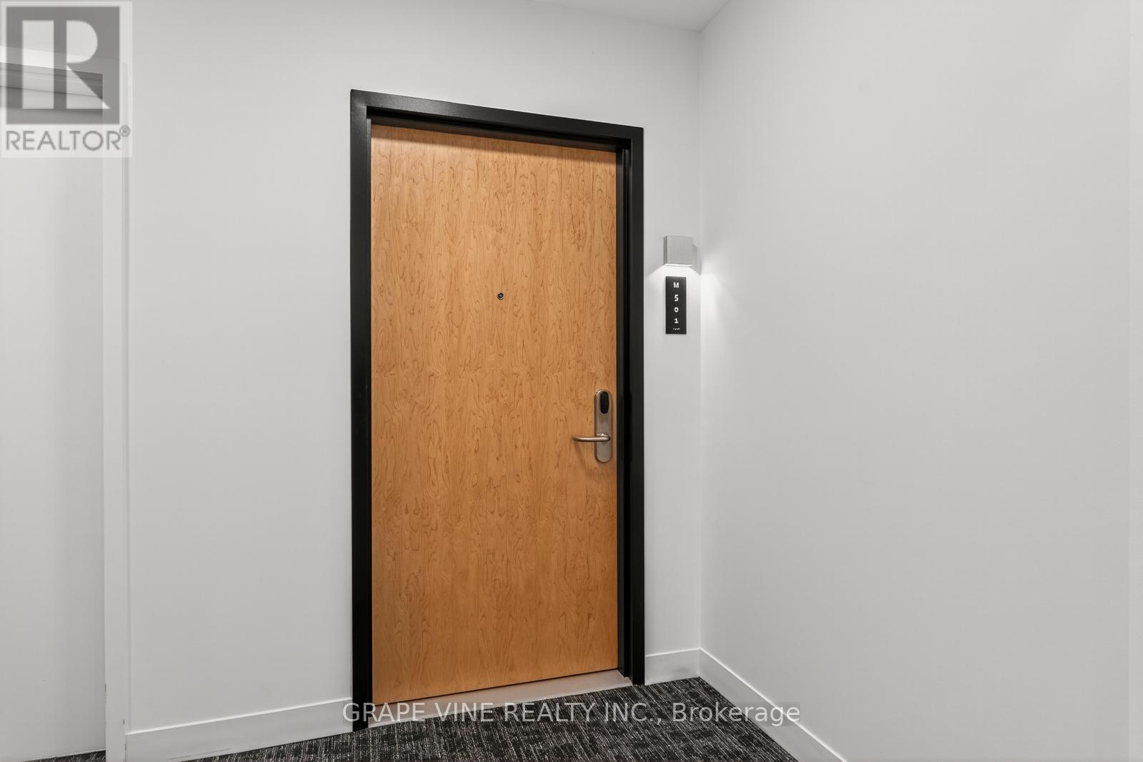 501 - 340 Queen Street, Ottawa, Ontario  K1R 0G1 - Photo 6 - X12419524