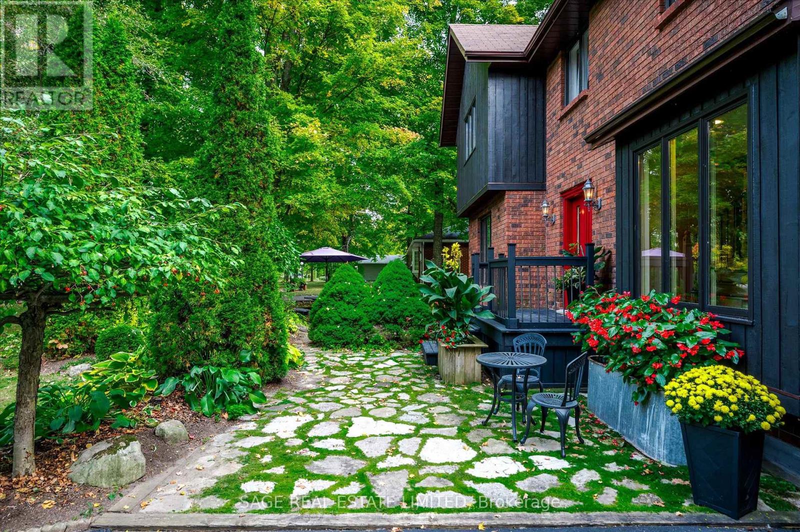 465 COUNTY ROAD 24, Kawartha Lakes, Ontario