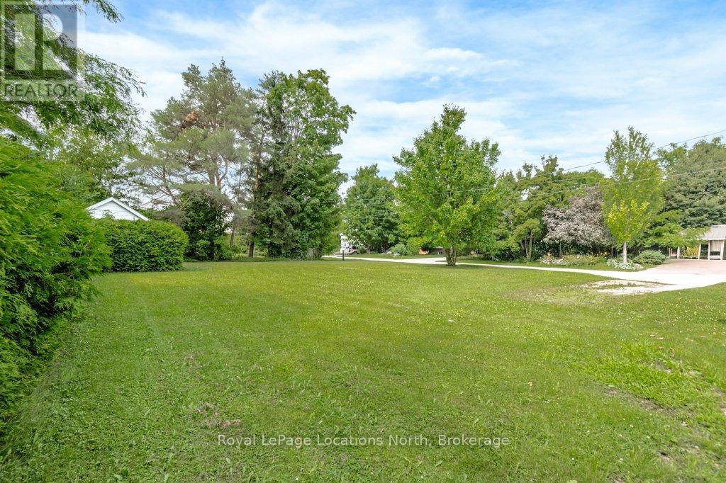 10 Wellington Street E, Clearview, Ontario  L0M 1G0 - Photo 39 - S12419551