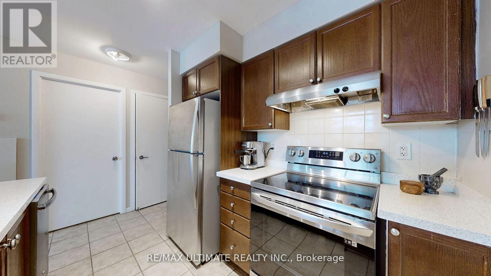 228 - 231 Fort York Boulevard, Toronto (Niagara), Ontario  M5V 1B1 - Photo 13 - C12419402