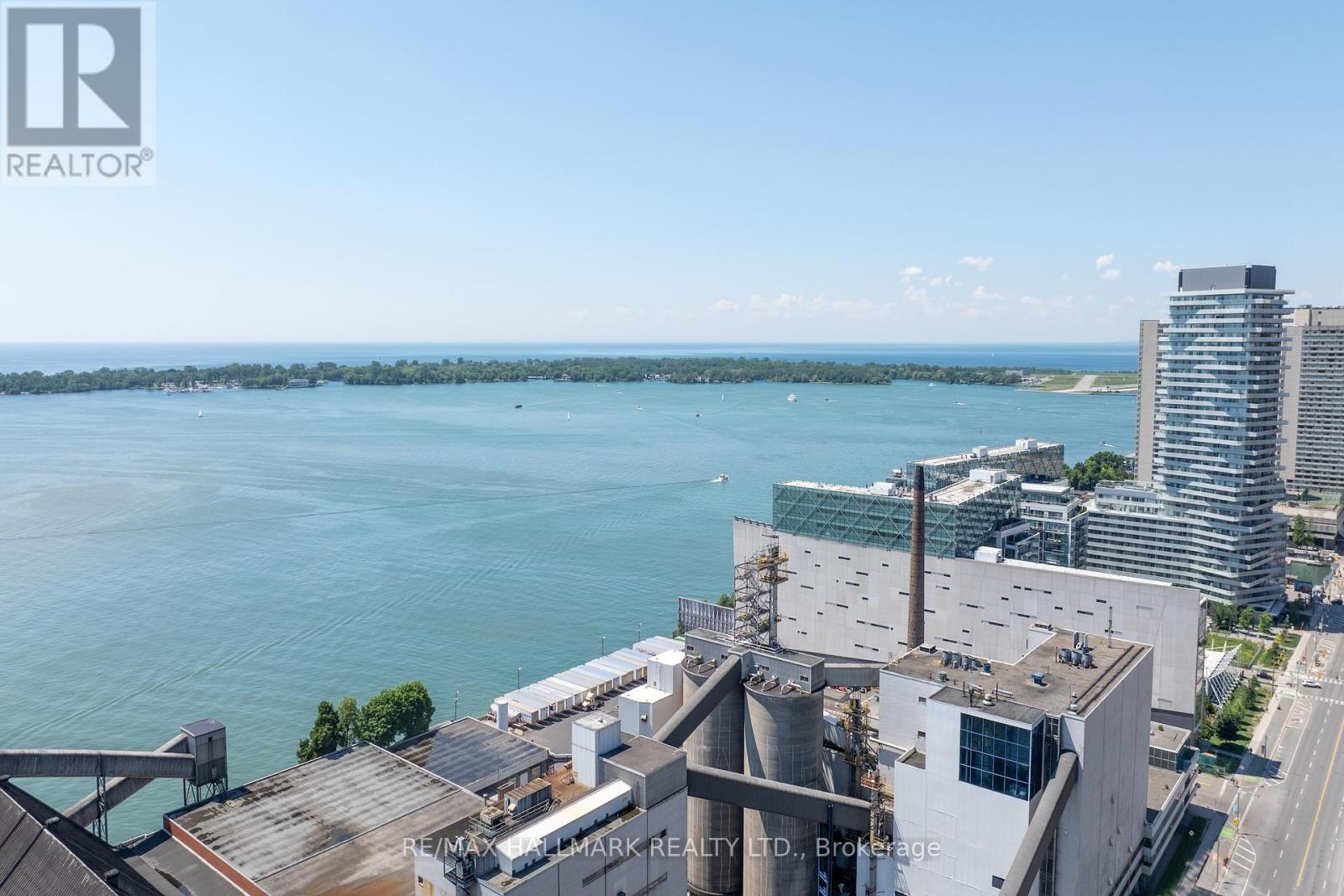 1905 - 55 Cooper Street, Toronto, Ontario  M5E 0G1 - Photo 3 - C12419430