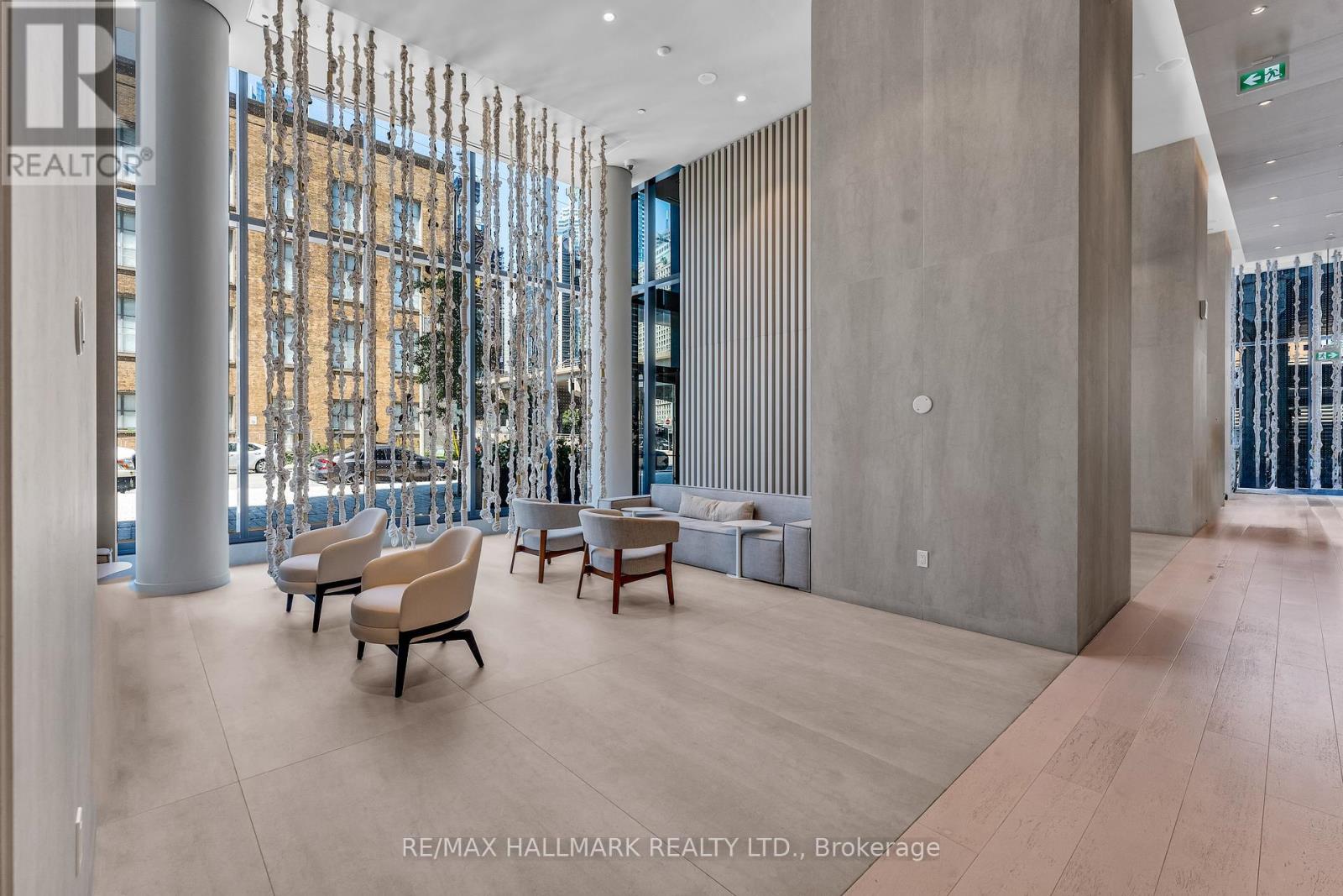1905 - 55 Cooper Street, Toronto, Ontario  M5E 0G1 - Photo 4 - C12419430