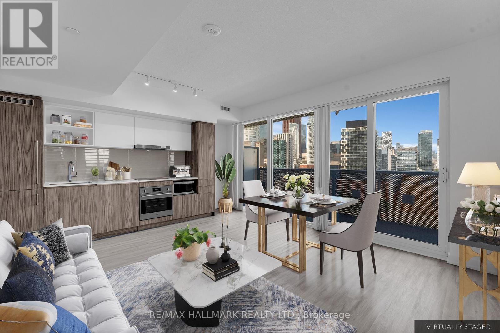 1905 - 55 Cooper Street, Toronto, Ontario  M5E 0G1 - Photo 6 - C12419430