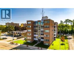 824 BRANT Street Unit# 8, Burlington, Ontario