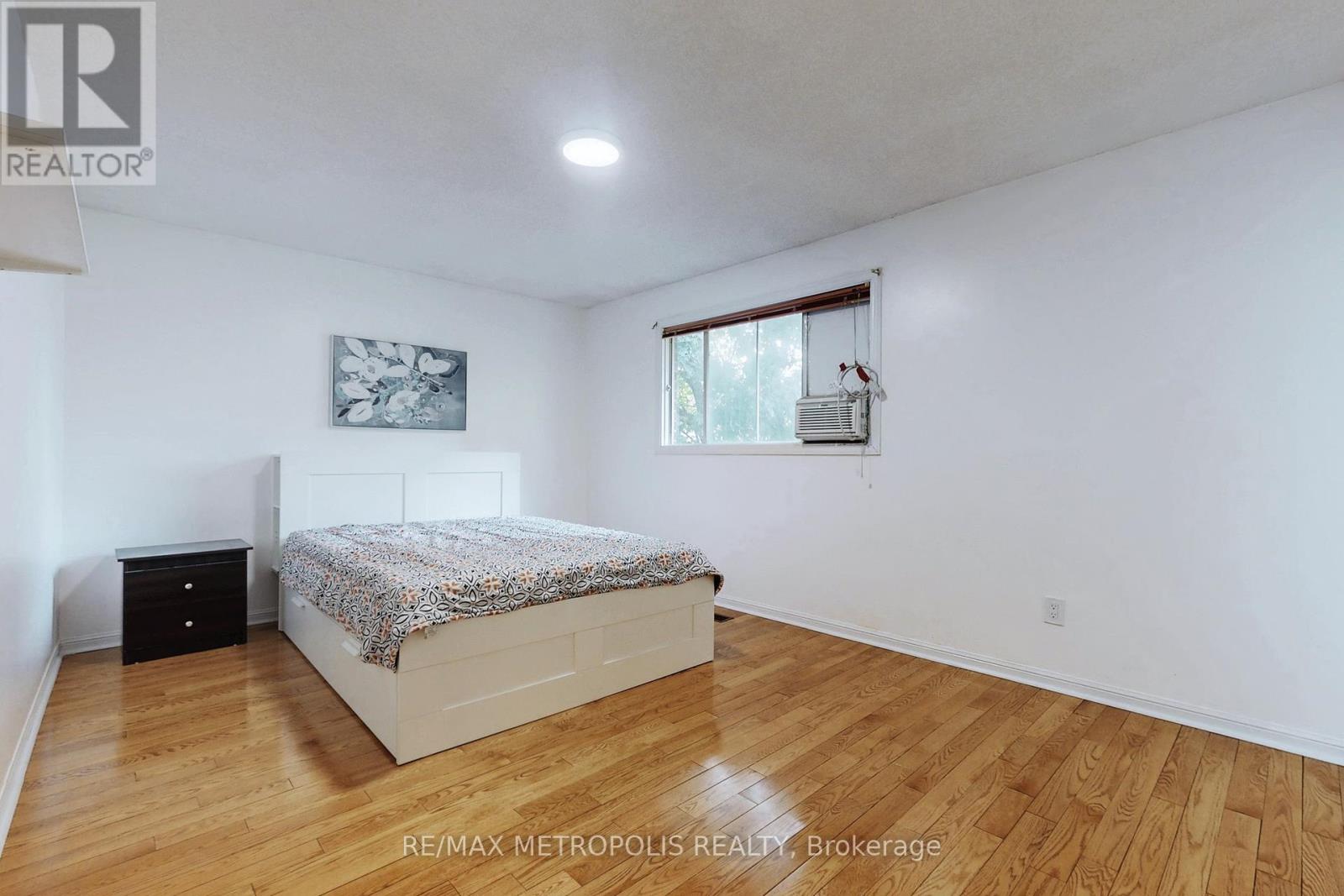 6 Rockwood Drive, Toronto, Ontario  M1M 3N1 - Photo 25 - E12419398