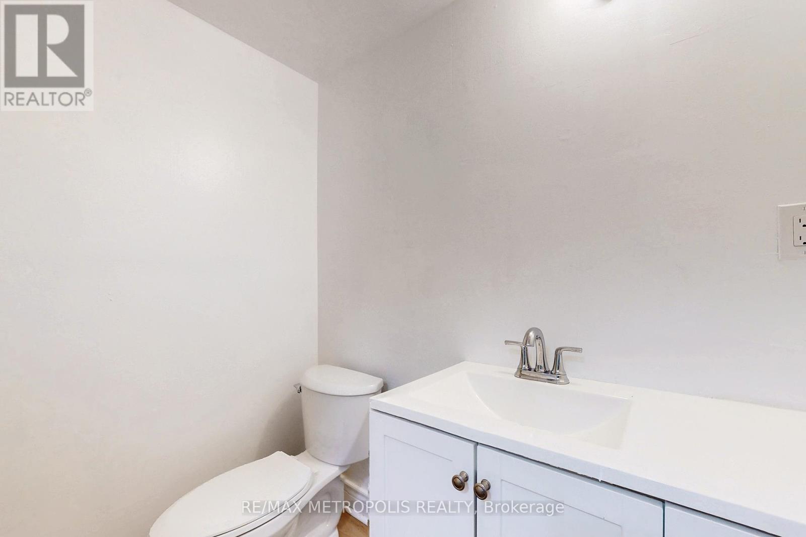 6 Rockwood Drive, Toronto, Ontario  M1M 3N1 - Photo 47 - E12419398