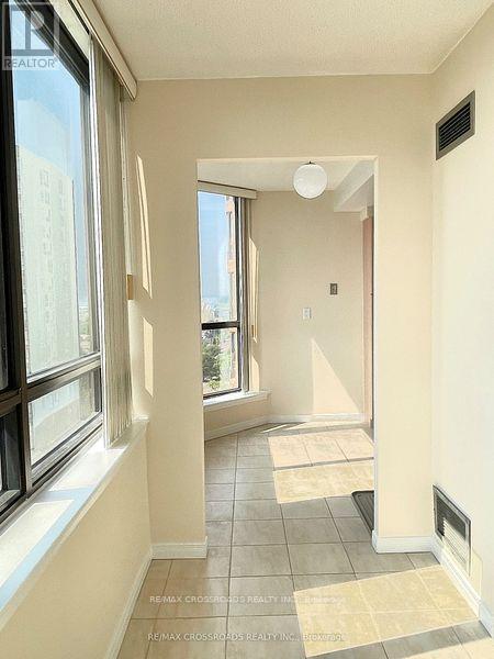 1425 - 75 Bamburgh Circle, Toronto, Ontario  M1W 3W1 - Photo 10 - E12419409