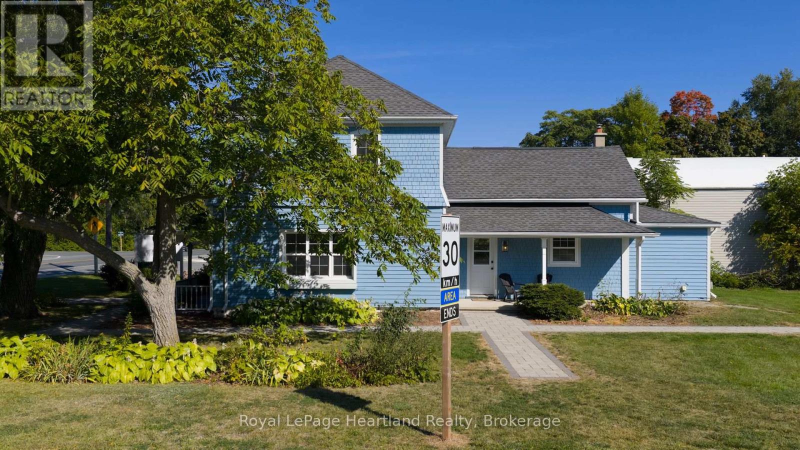5 The Square, Bluewater, Ontario  N0M 1G0 - Photo 4 - X12419523