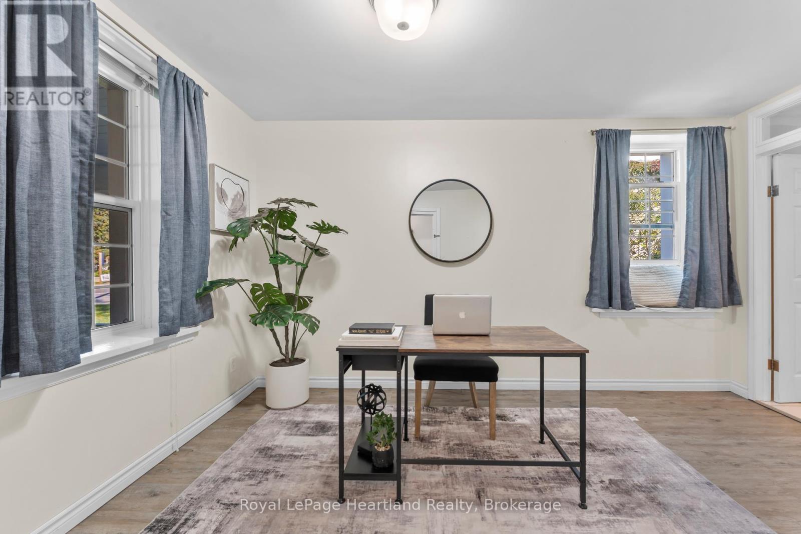 5 The Square, Bluewater, Ontario  N0M 1G0 - Photo 6 - X12419523
