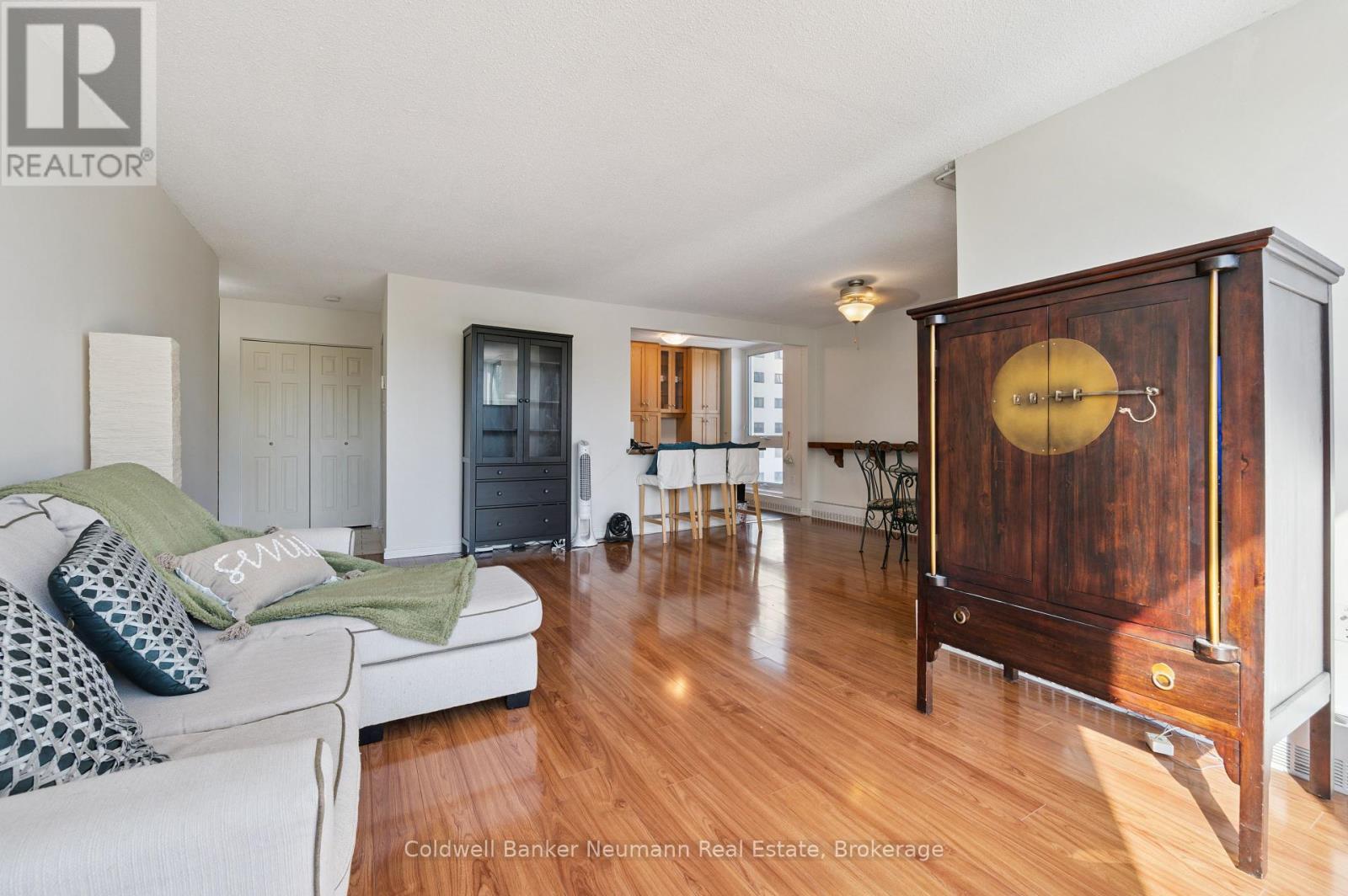 303 - 19 Woodlawn Road E, Guelph (Riverside Park), Ontario  N1H 7B1 - Photo 11 - X12419598