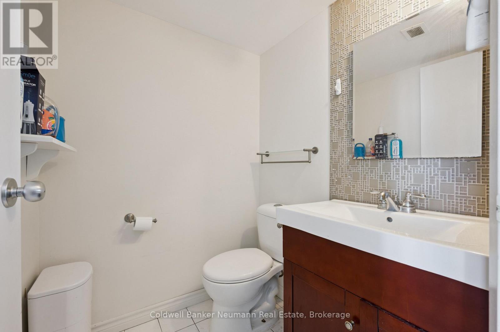 303 - 19 Woodlawn Road E, Guelph (Riverside Park), Ontario  N1H 7B1 - Photo 27 - X12419598