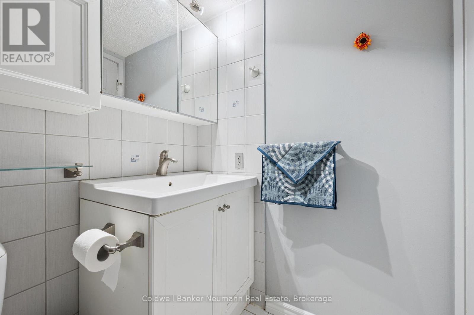303 - 19 Woodlawn Road E, Guelph (Riverside Park), Ontario  N1H 7B1 - Photo 30 - X12419598
