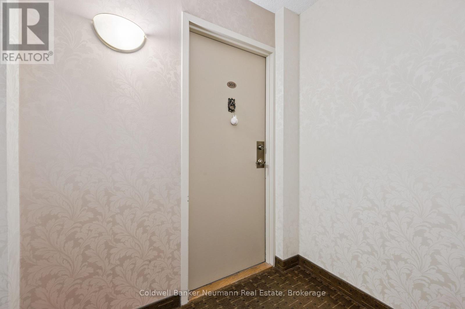 303 - 19 Woodlawn Road E, Guelph (Riverside Park), Ontario  N1H 7B1 - Photo 6 - X12419598