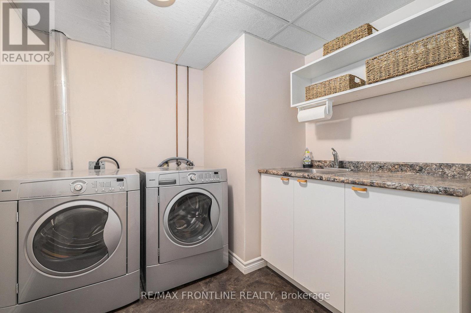 12 Glenview Crescent, Perth, Ontario  K7H 2L2 - Photo 41 - X12419584