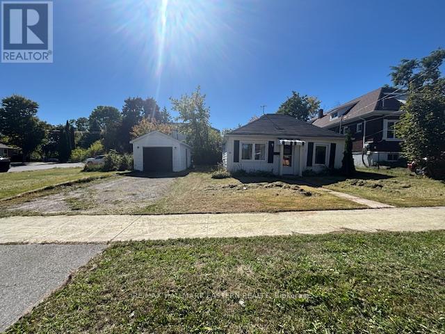 71 Glenelg Street E, Kawartha Lakes, Ontario  K9V 1Z4 - Photo 1 - X12419464