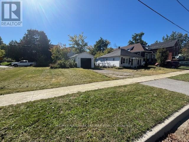 71 Glenelg Street E, Kawartha Lakes, Ontario  K9V 1Z4 - Photo 2 - X12419464