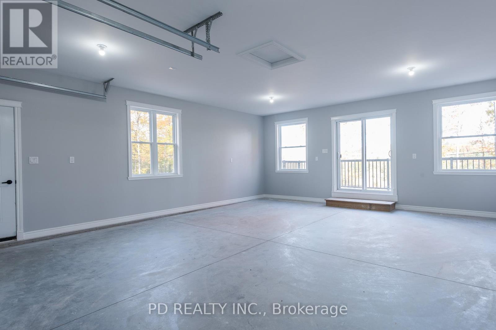 2 East Street, Kawartha Lakes, Ontario  L0A 1A0 - Photo 39 - X12419519